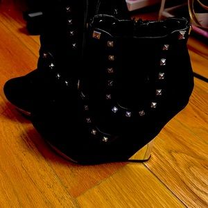 Liliana wedge heels size 8